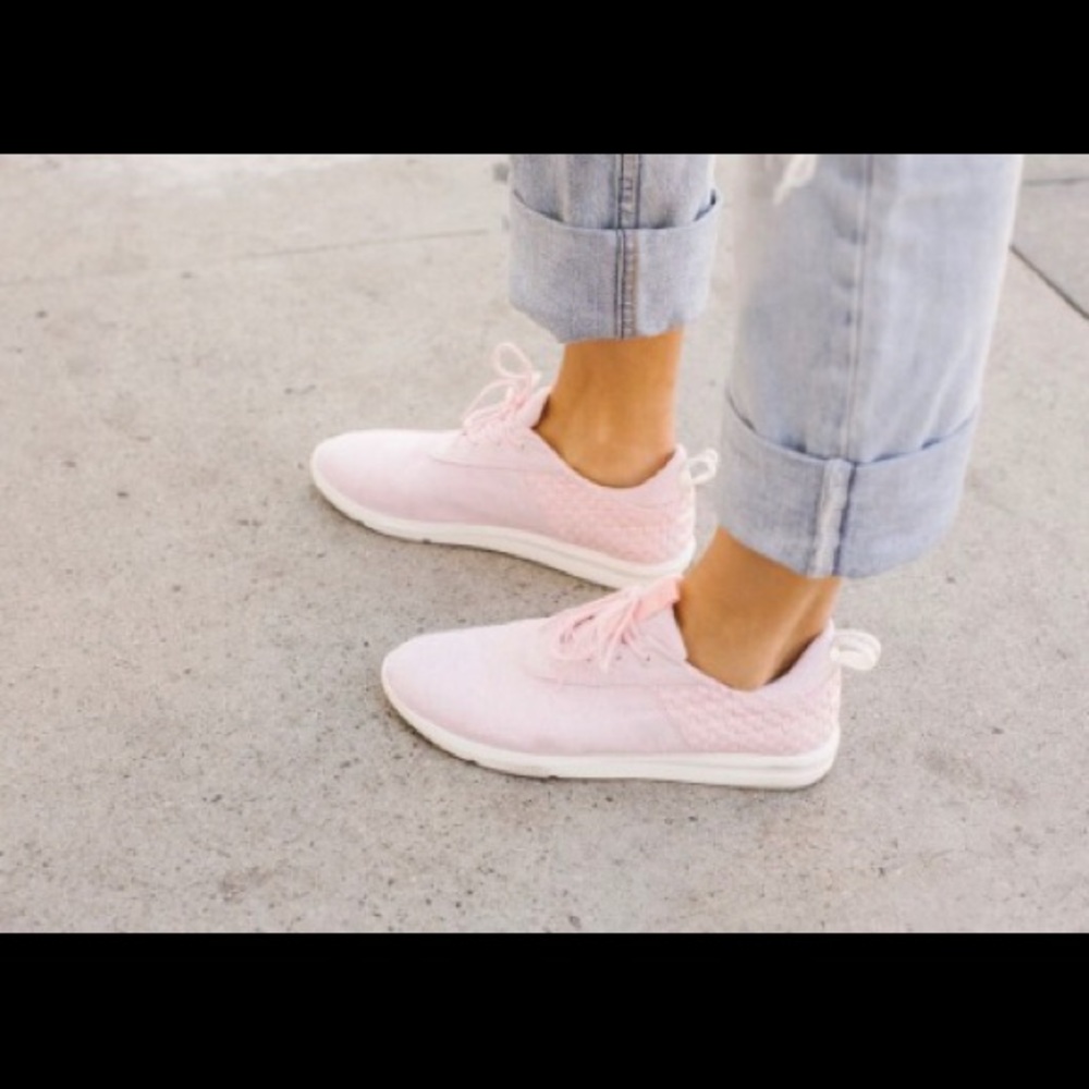 TOMS Women’s Cabrillo Sneaker Size 11 - Picture 9 of 9